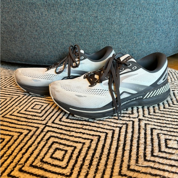 Brooks Adrenaline GTS 23, men’s size 10EEEE (extra wide) - Picture 2 of 7